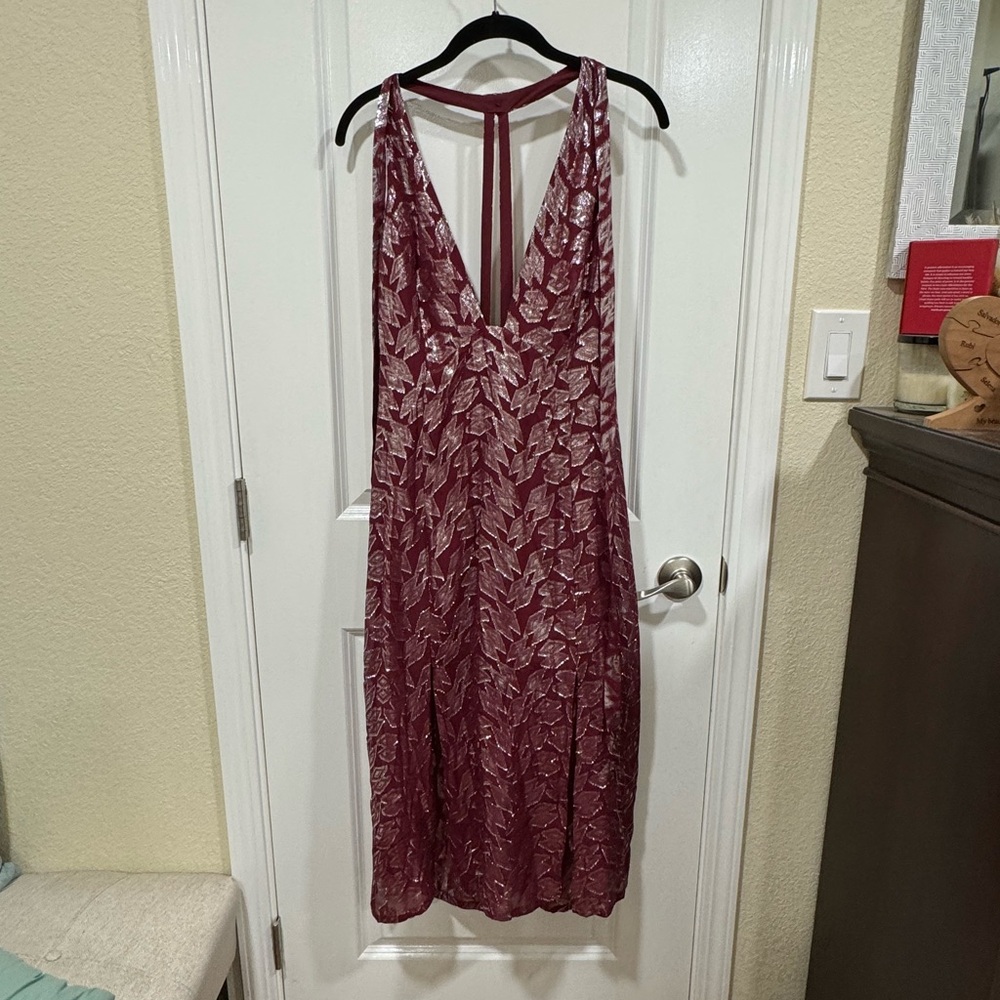 Topshop Maroon Leaf Pattern Backless Dress